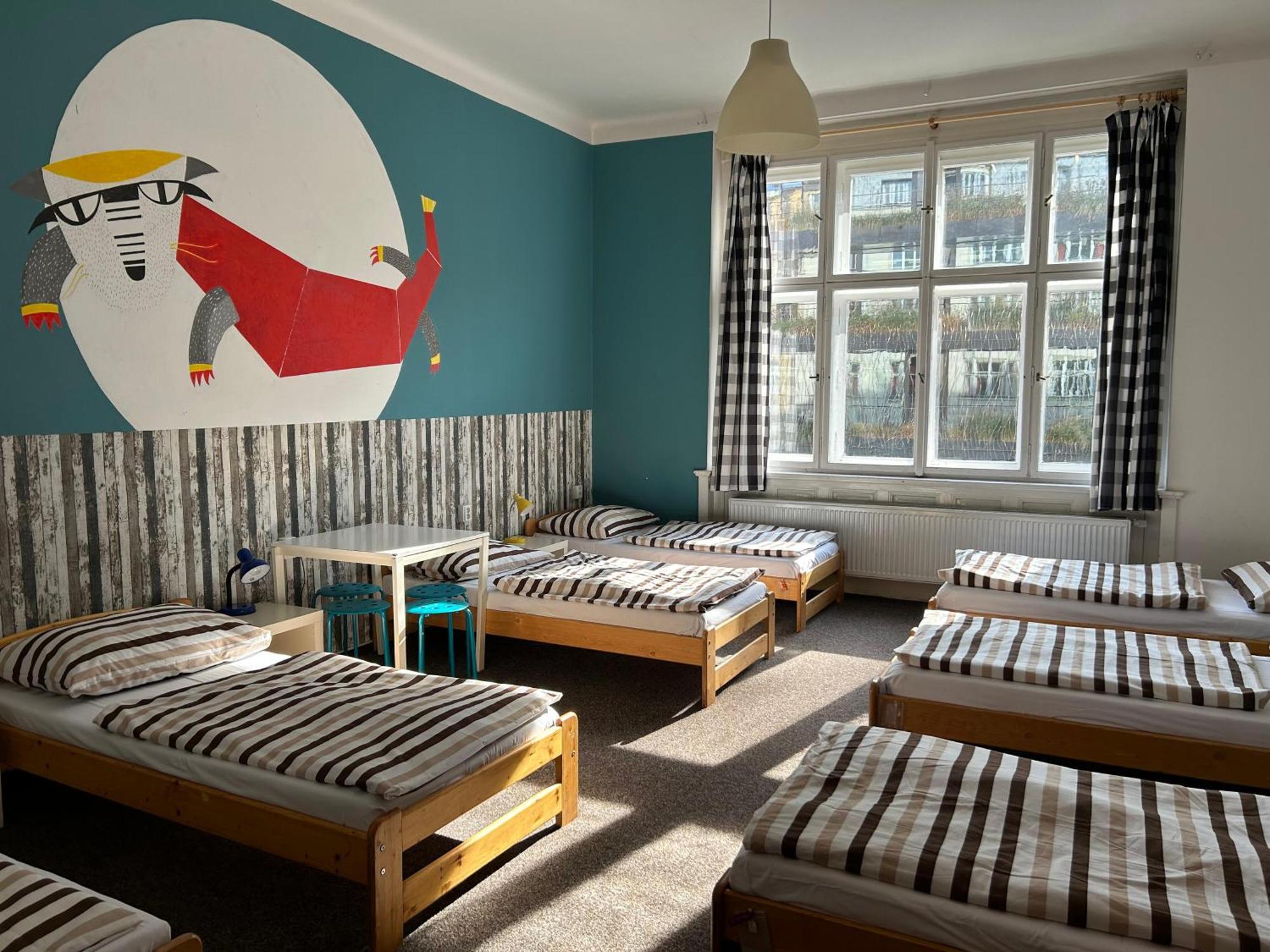 Hostel Downtown Prague Exterior photo