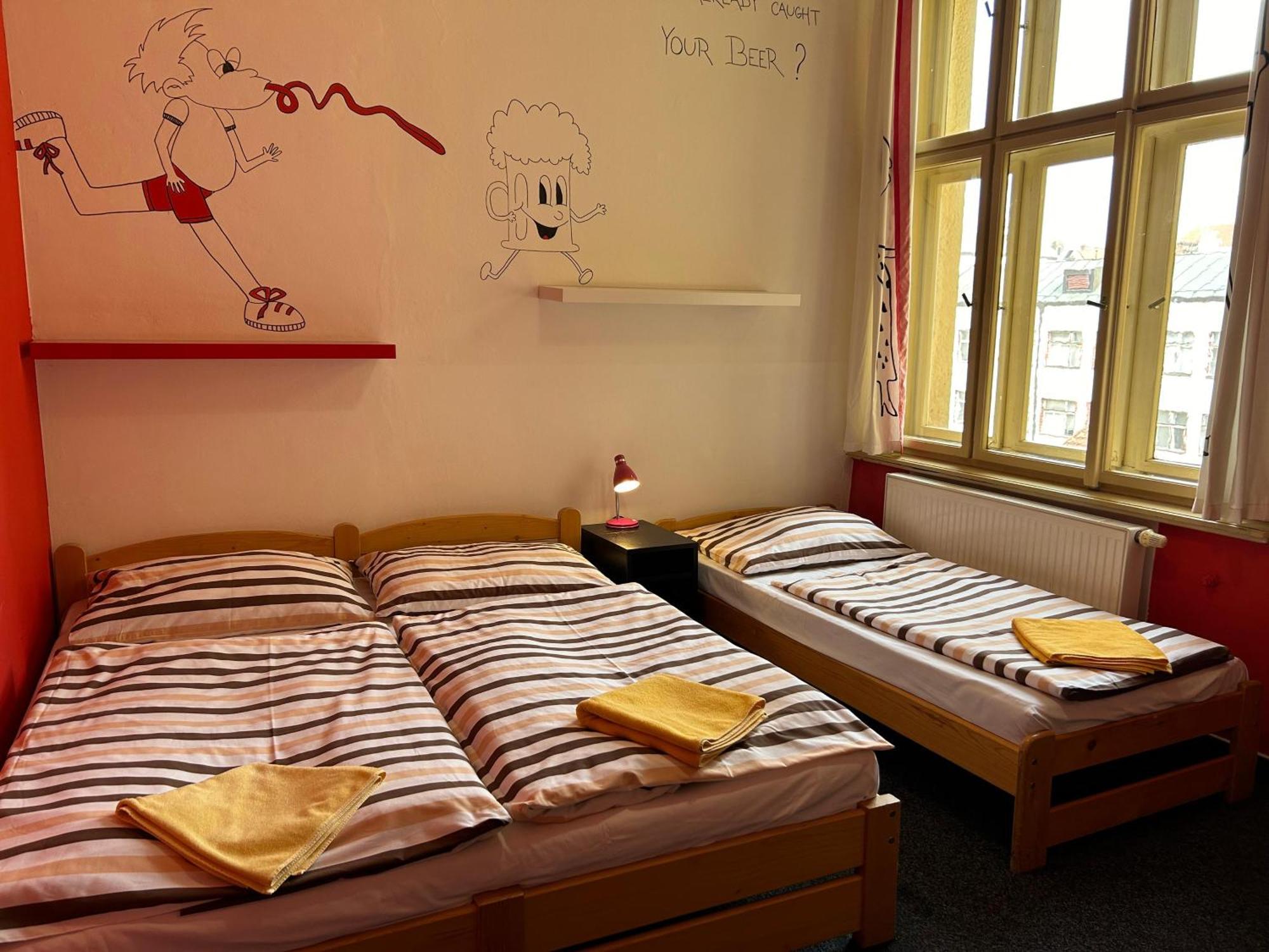 Hostel Downtown Prague Exterior photo